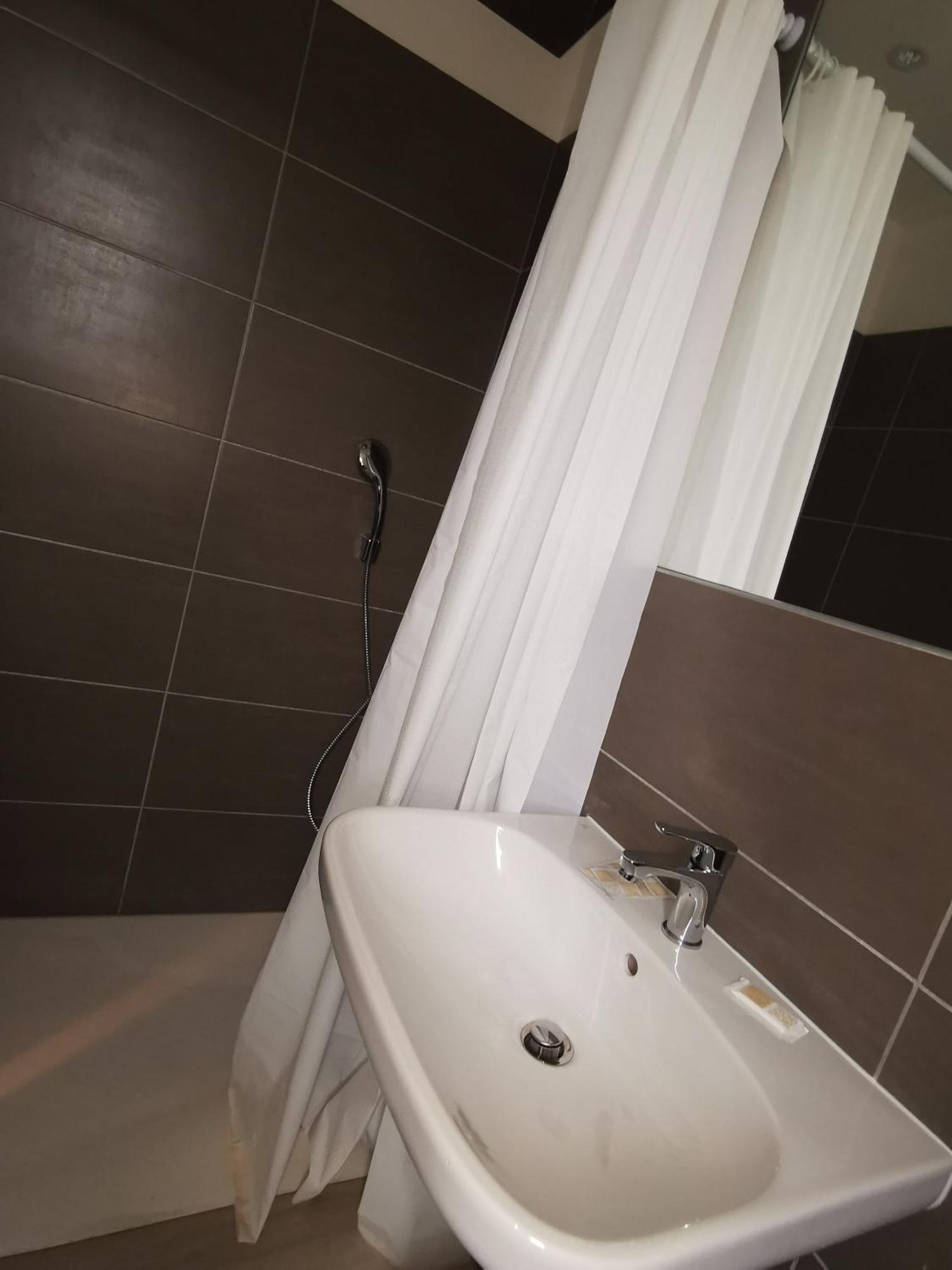Hotel Sonia Aquilinia Buitenkant foto